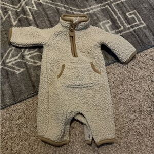 Carter's Cream Sherpa Kids Footie nwot